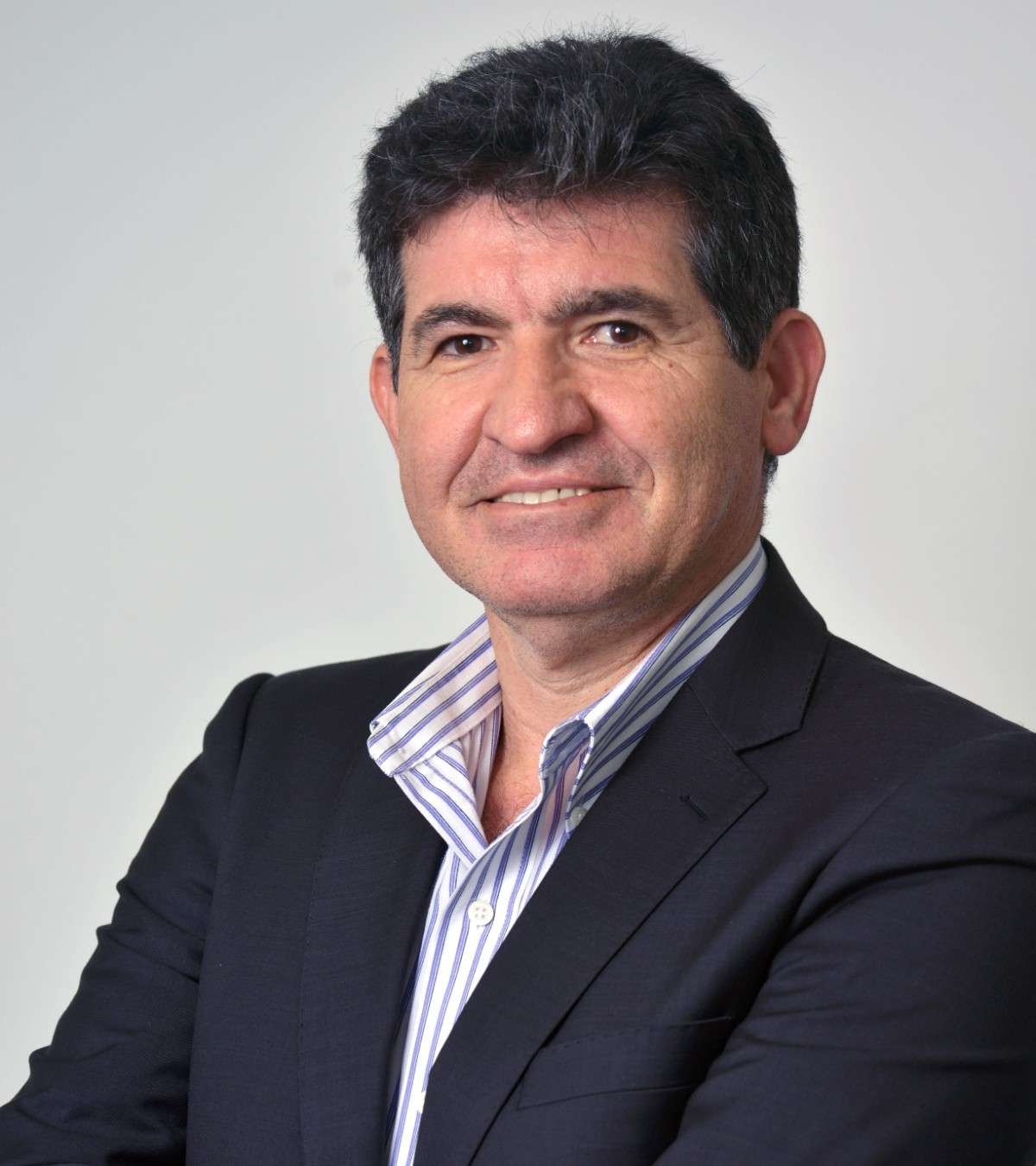 Membro do Conselho Superior da Abrig lança livro sobre RIG