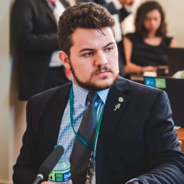 Obstáculos Institucionais do Presidencialismo de Concessão no Século XXI